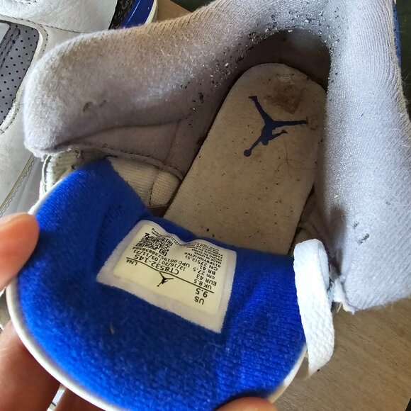 Jordan Air Retro - Picture 9 of 10